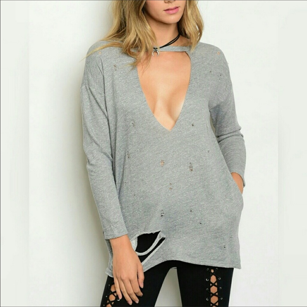 Threadzwear Gray Distressed V-Neck Top
